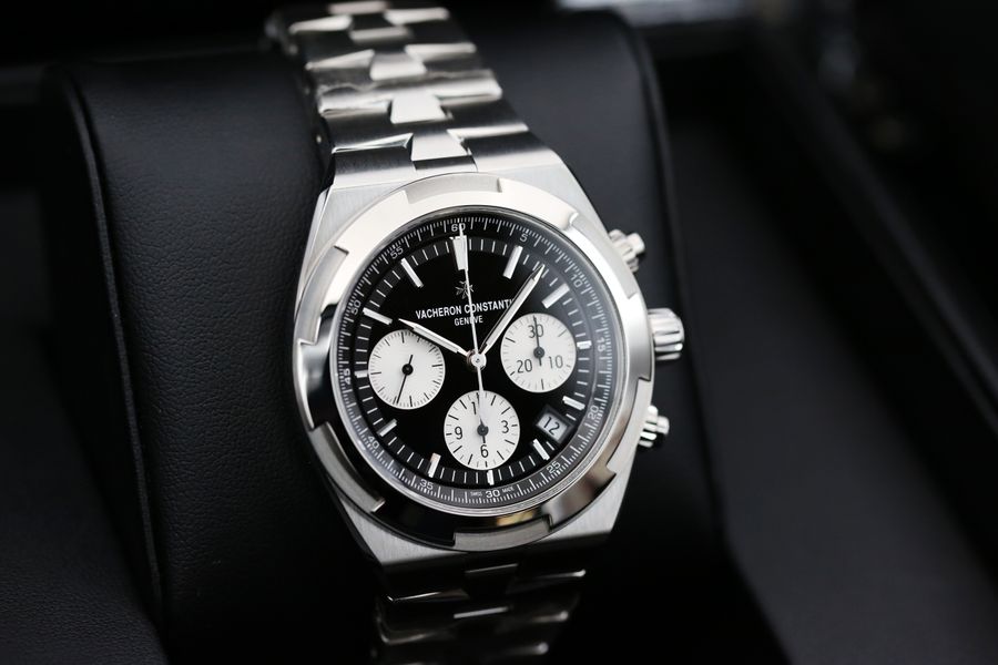 Vacheron Constantin Overseas 5520V/210A-B481